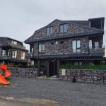 Denize Adımlar Mesafesinde, Villa Konforunda Lüks 3+1 – Merkezi Lokasyon