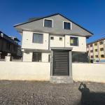 Ana Cadde Üzeri, Köşe Parsel, Okul ve Market Yanı 3+1 Lüks Villa